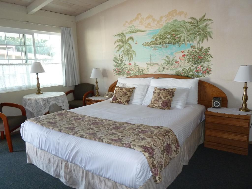 Sundown Inn Of Morro Bay Phòng bức ảnh