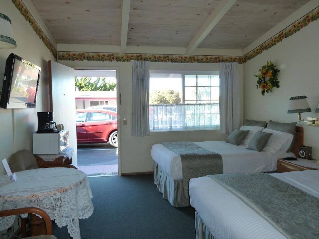 Sundown Inn Of Morro Bay Phòng bức ảnh